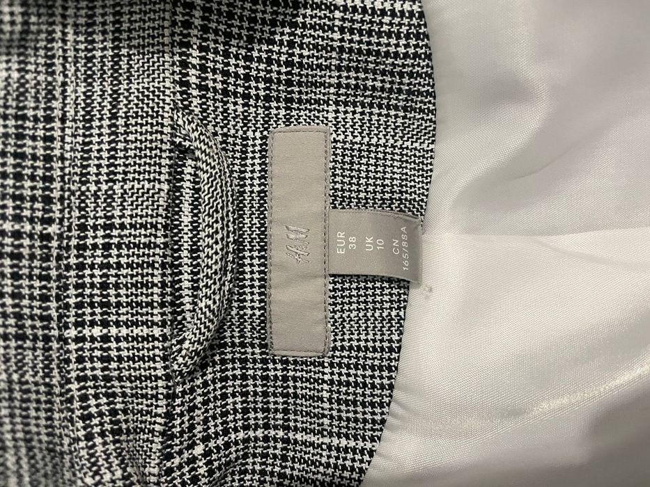 Костюм женский HM