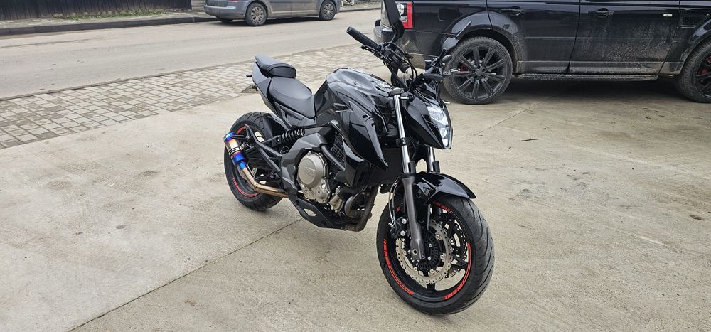 Vând cf moto 650nk