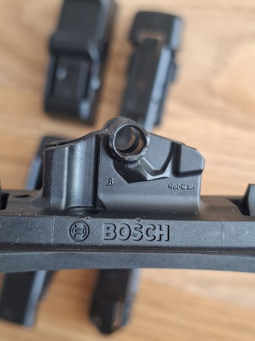 Чистачки за кола Bosch AEROTWIN 19" и 22"