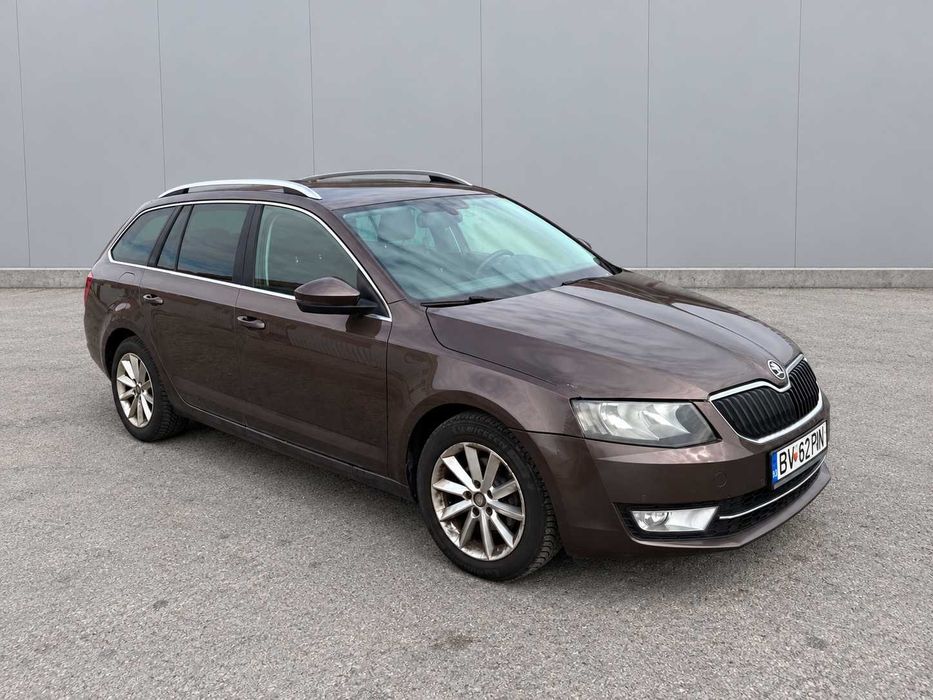 Škoda Octavia Combi 1.6 TDI DSG, 2016, 335.000 km — 6.000 €