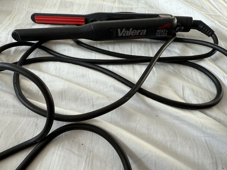 Valera volumissima  Преса за обем на косата и вафли