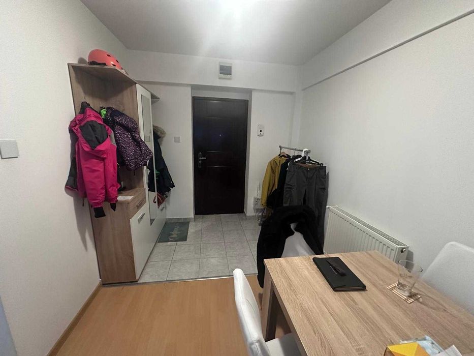 Apartament 3 camere Aleea Toamnei