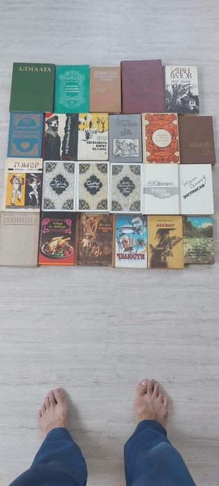 Книги б/у,в хорошем состоянии