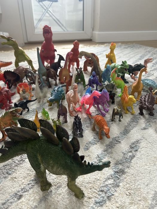 Набор динозавров