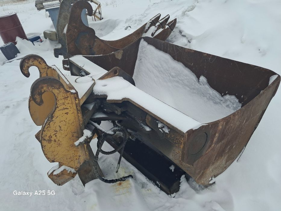 Услуги экскаватора, колесный экскаватор