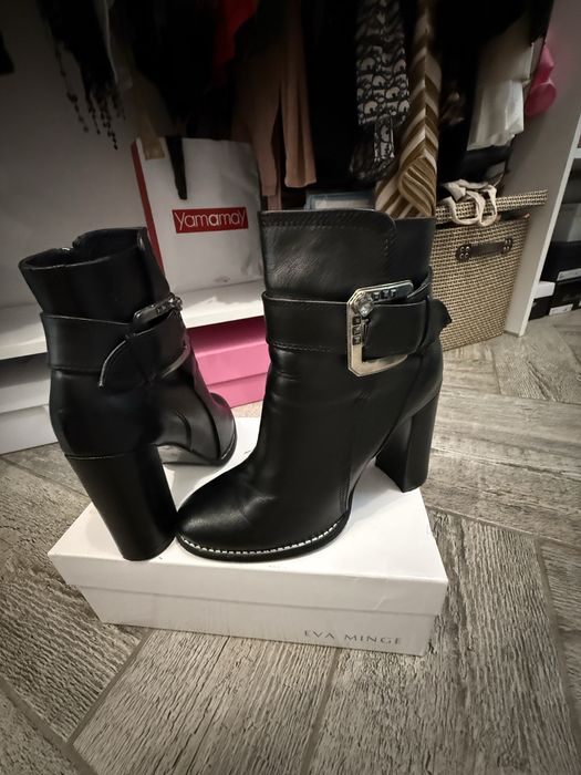 Елегантни боти с красива тока