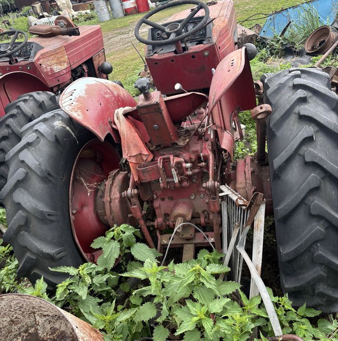 Продам трактор универсал 445V