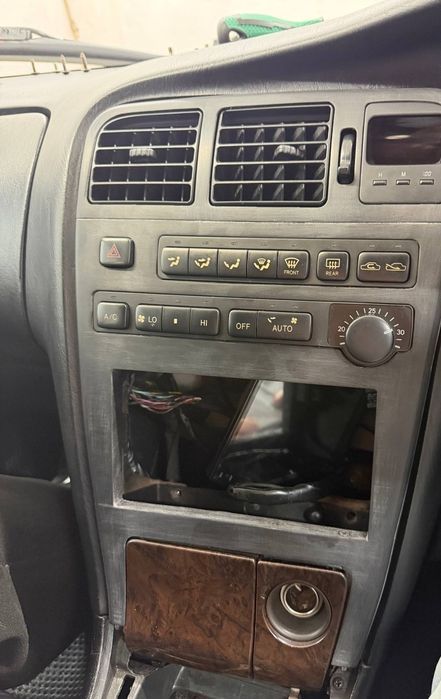 Центральная консоль Марк 2 90