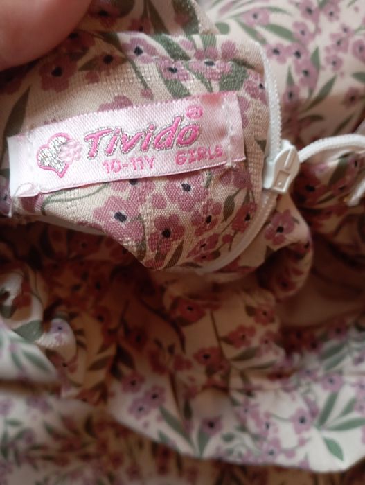 Пролетна рокля за момиче 146 см