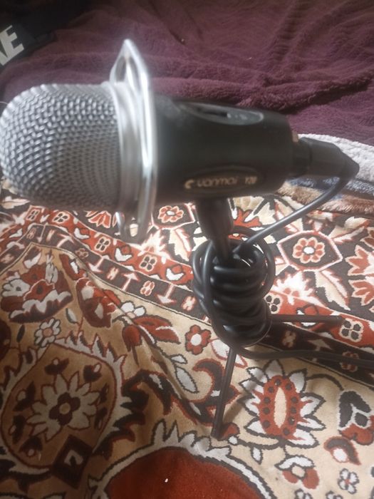 Микрофон для ноутбука срочно продам.