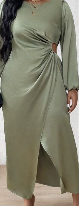 Различни рокли по 20€