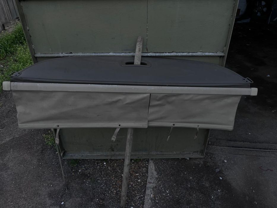 Шторка богажника