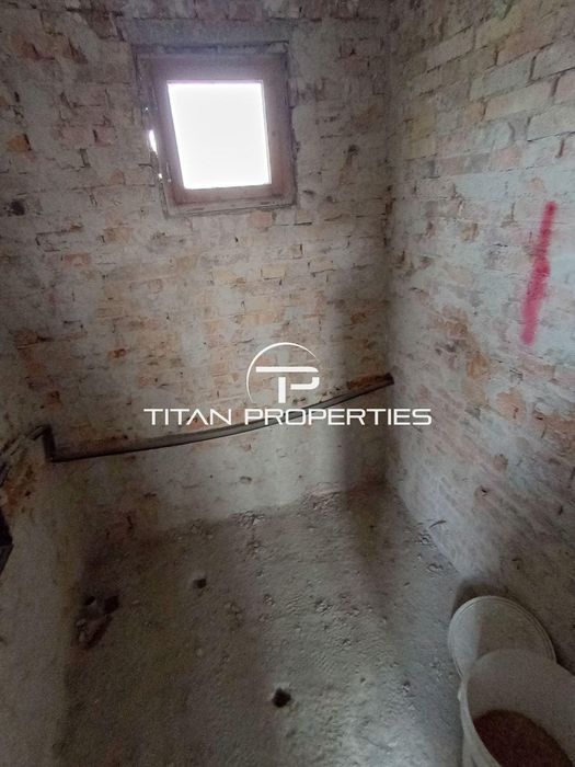 Продава се Къща в Бургас, Горно Езерово - 70 кв.м за 582 €/кв.м - Снимка #1