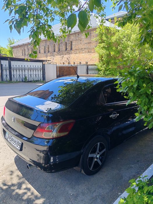 Продам любимца peugeot 301