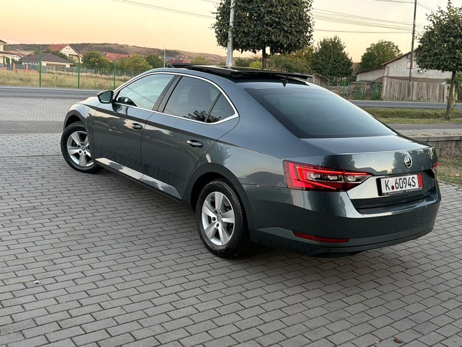 SKODA Superb 2016 — imagine 2