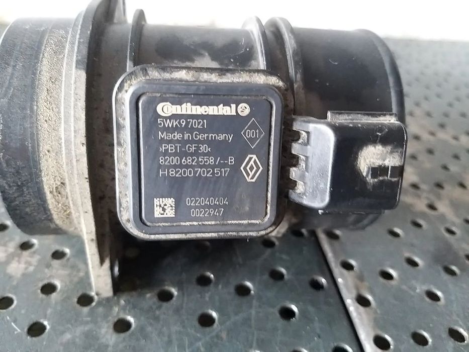 Debitmetru aer 1.5 dci renault scenic 3 5wk97021 8200682558b h8200702517
