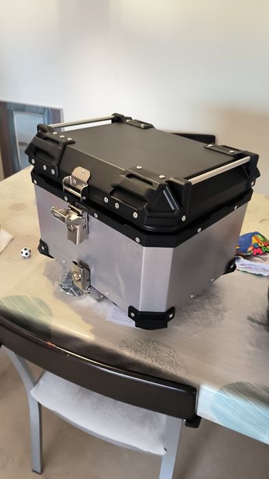 Нов алуминиев куфар топкейс топ каса 45л