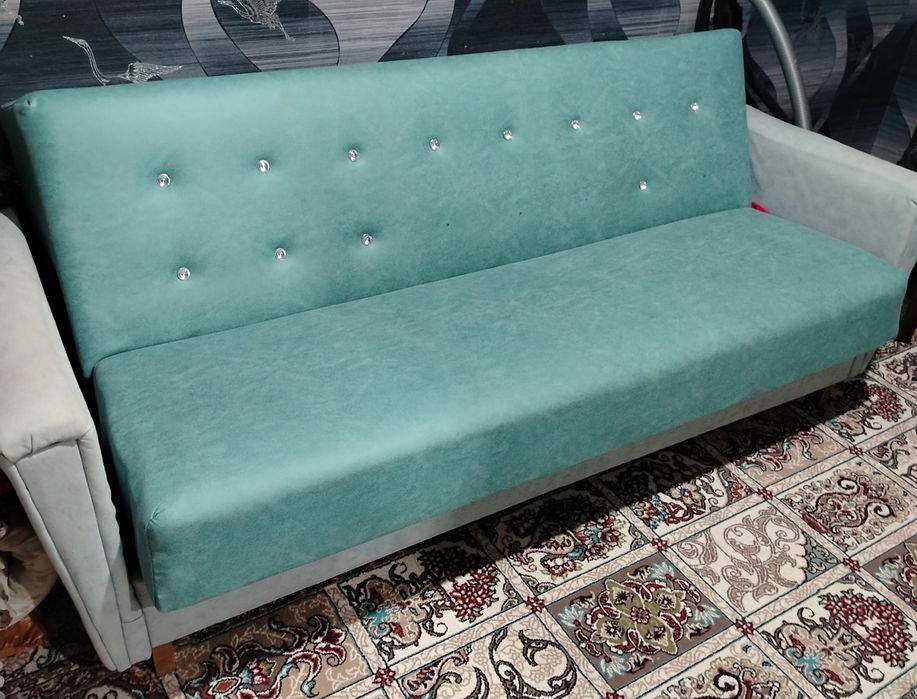 Мебель. Диван 2 кресла