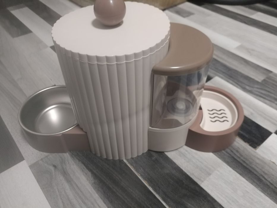 Кормушка поилка премиум класса