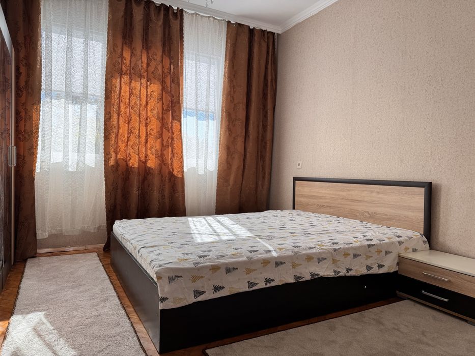 Дава се под наем Тристаен апартамент в Плевен, Сторгозия - 60 кв.м за 280.5 € - Снимка #1