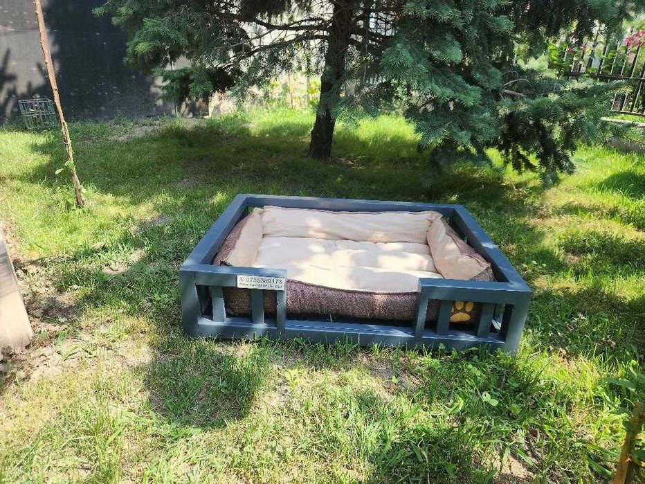 Cuști izolate,încălzite,complet personalizate pentru prietenul, /
