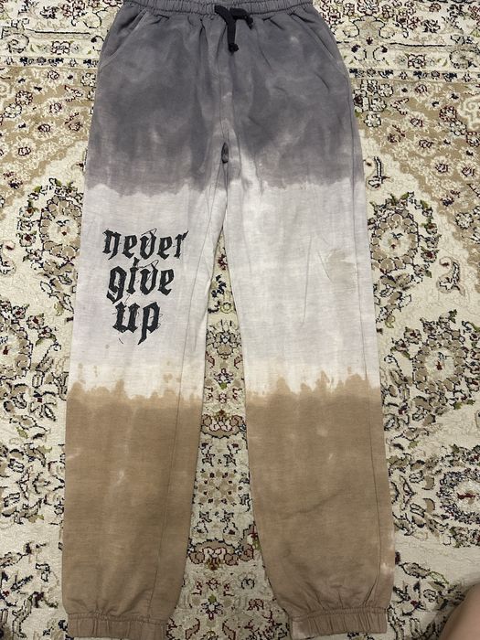 Продам трико срочно