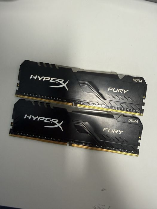 HyperX Fury 32GB DDR4 3200MHz kit 2x16GB gaming rapid impecabil PC