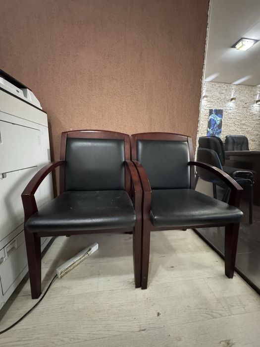 Mobilier Birou  cabinete Avocatura/notariat etc.