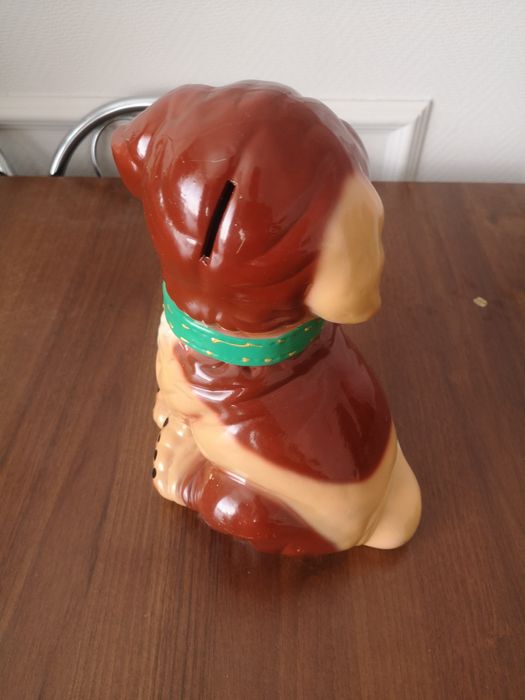 Срочно продам копилку собачку.