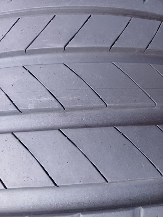 Гуми 245/40/18 Бриджстоун