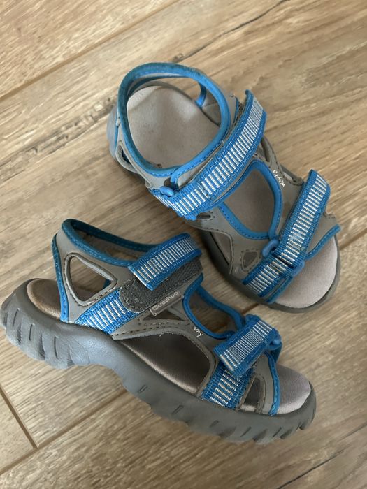 Sandale Quechua Decathlon, marime 24-25