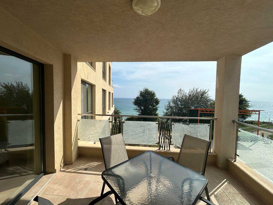 Продава се Двустаен апартамент в Варна, Център - 80 кв.м за 1063 €/кв.м - Снимка #3