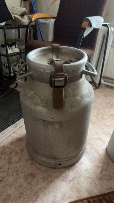 Продам Флягу б/у