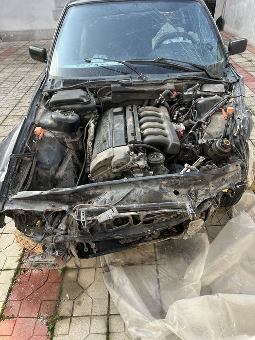 Мотор БМВ m50b20, акпп 5h18