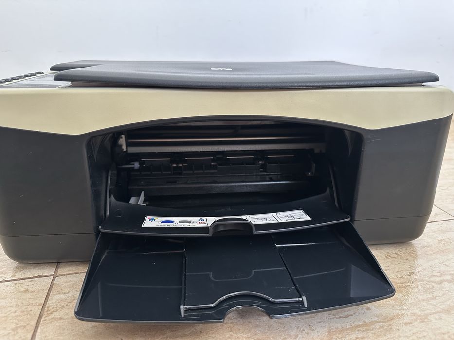 Vand imprimante impreuna sau separat