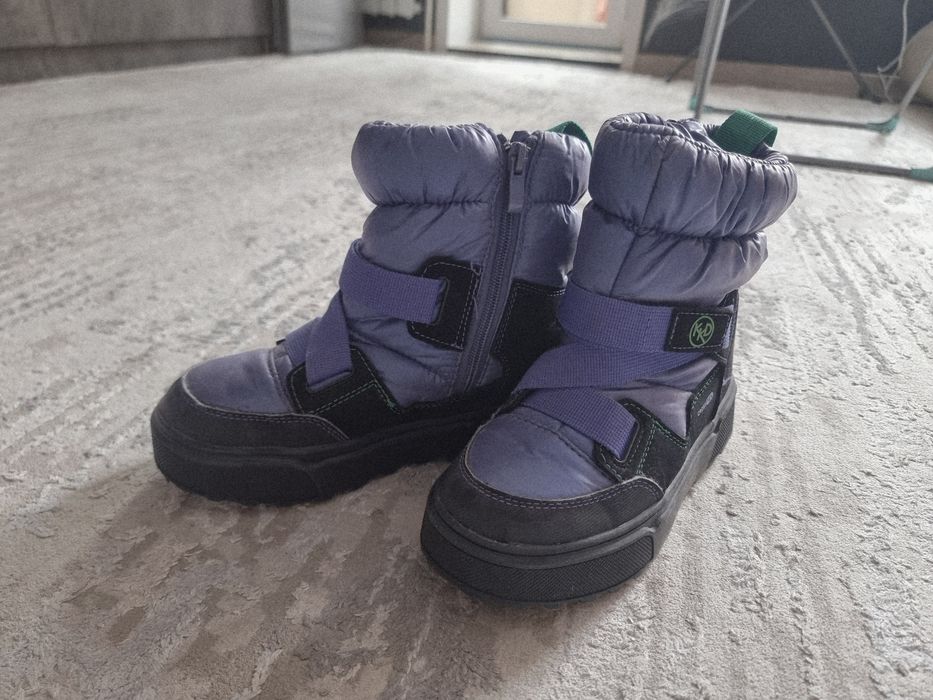 Зимние ботинки на девочку