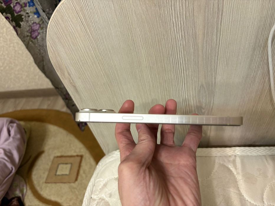 Айфон 14 128 гб идеал