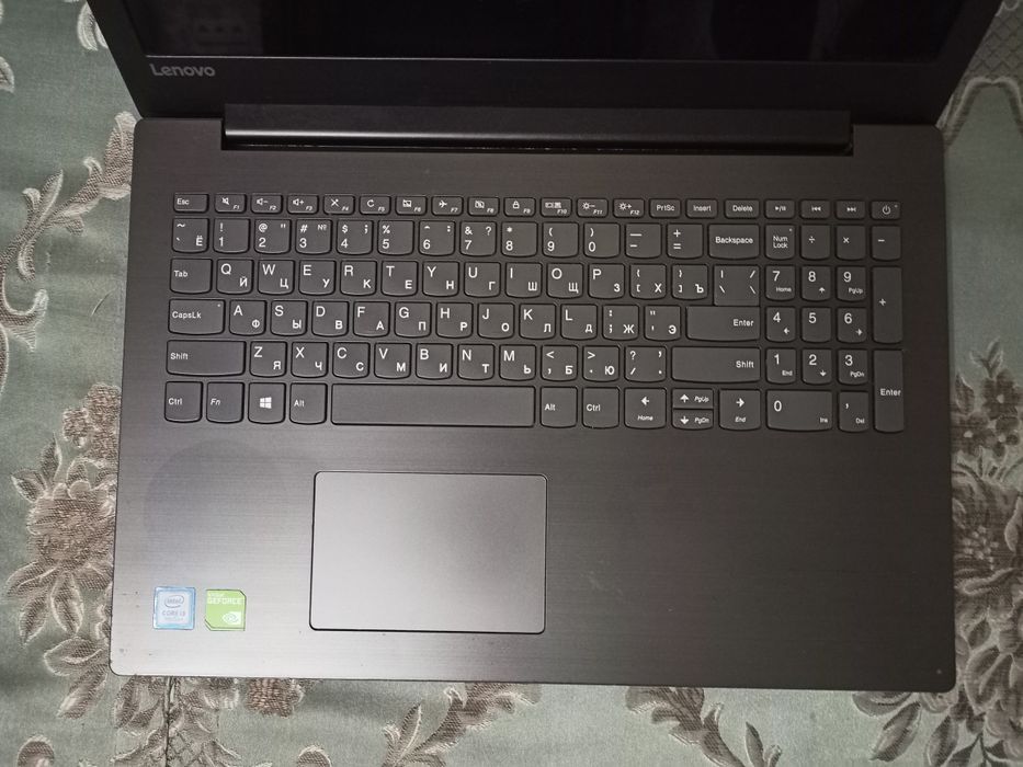 Ноутбук Lenovo Core i3, видеокарта Nvidia