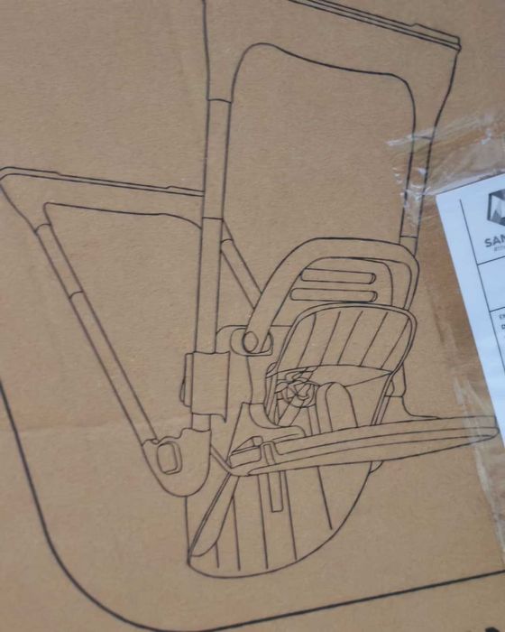 Scaun de masă bebeluș (în cutie, nefolosit)