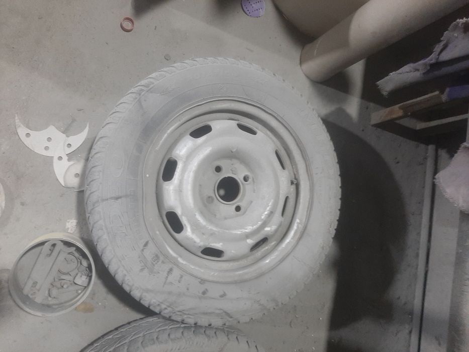 Колеса в сборе,диск,камара покрышка