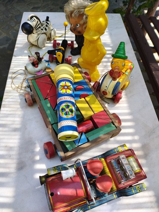 Jocurile copilăriei