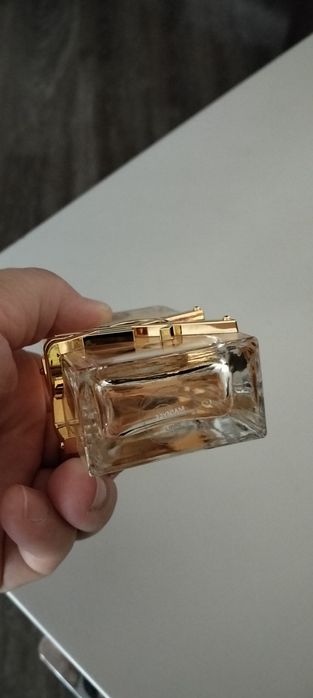 Продам парфюм женский оригинал