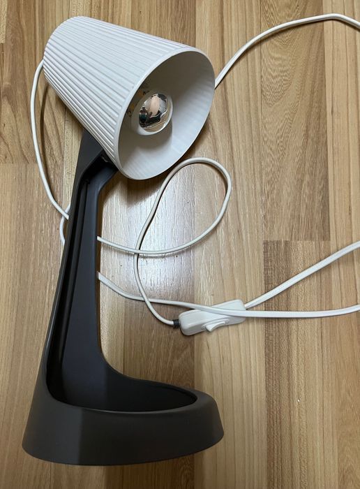 Захранване за светещи табели