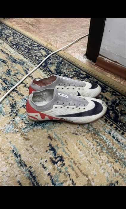 Сороконожки air zoom