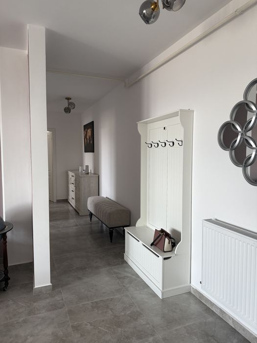 Inchiriez Apartament 2 camere