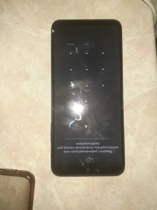 Poko m5s  телефон 256/8