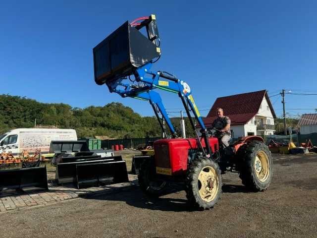 Incarcator frontal pentru tractoare romanesti - U540, U445