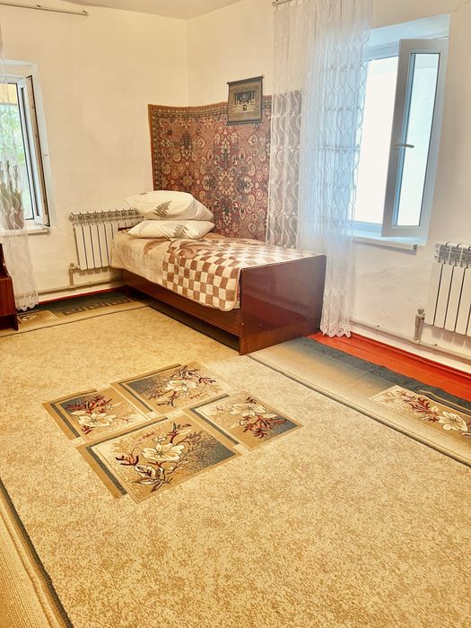 Дом продается с мебелью в центре