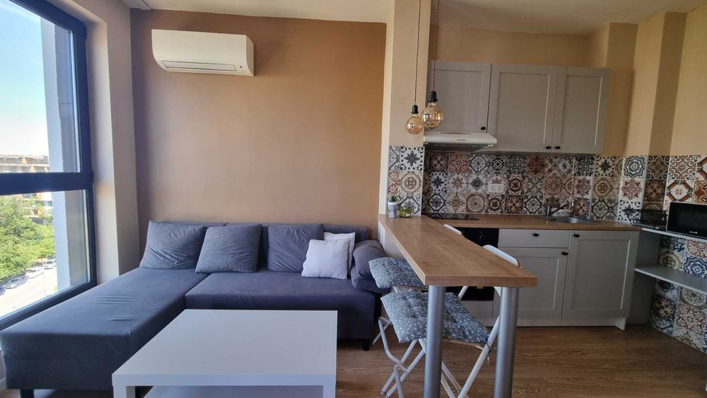 Дава се под наем Двустаен апартамент в Пловдив, Христо Смирненски - 52 кв.м за 450 € - Снимка #1