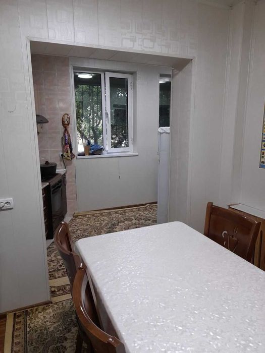 Юнусабад 10 4/1/5 Улучшенка, есть огород+парковка+подвал не торец